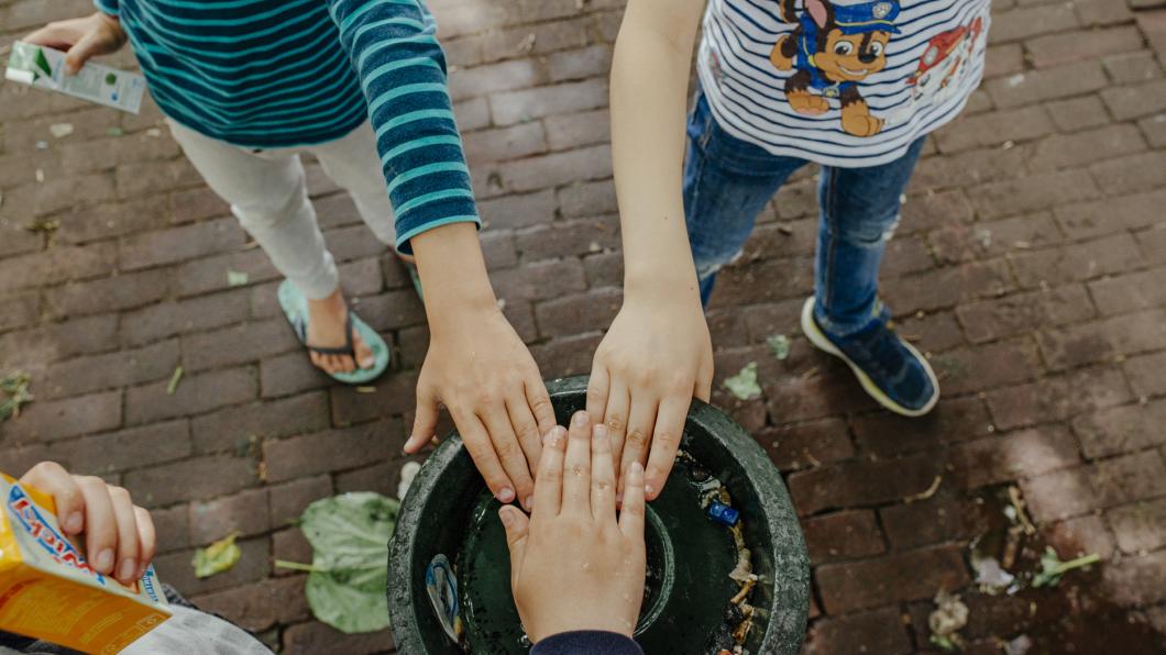 Handjes van kinderen