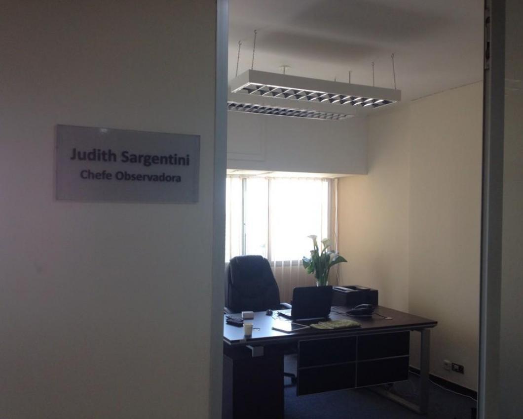 Als hoofdwaarnemer krijg je je eigen kantoortje.