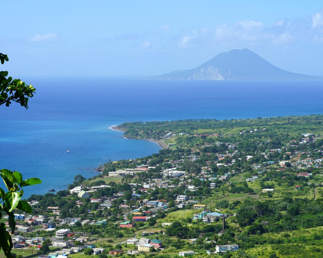 Sint Eustatius op de achtergrond Sint Eustatius.jpg